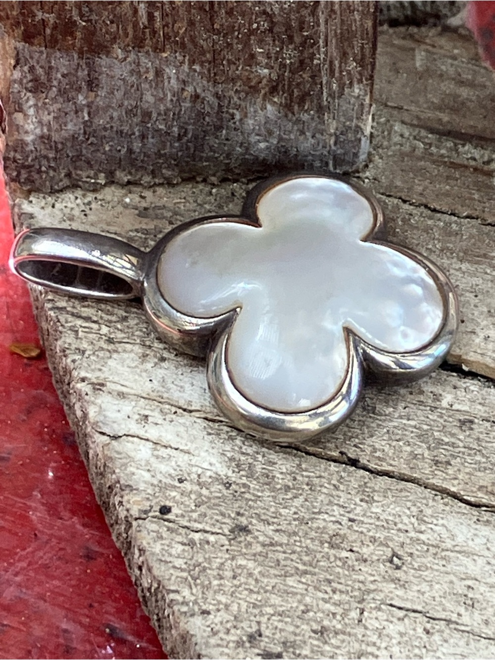 Vintage Heidi Klum Sterling Silver Mother Of Pearl Pendant